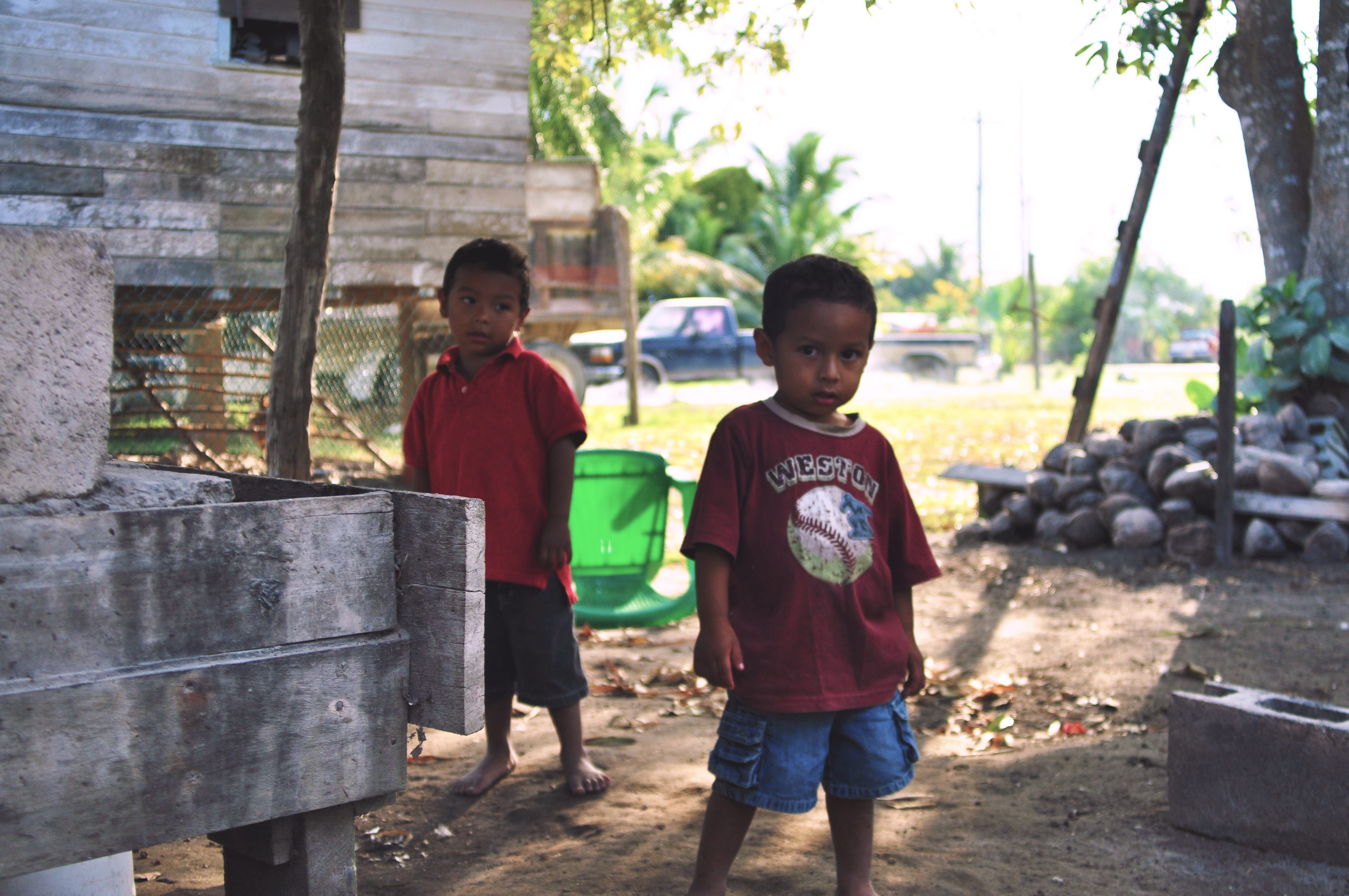 Boys, Belize